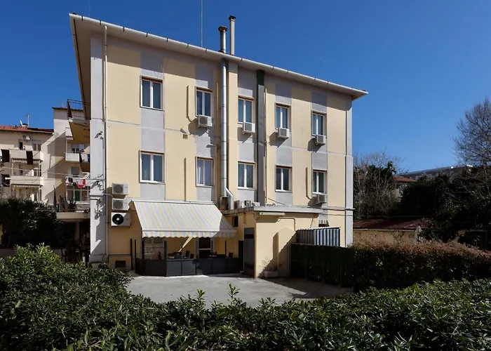 Parking Hotel Giardino