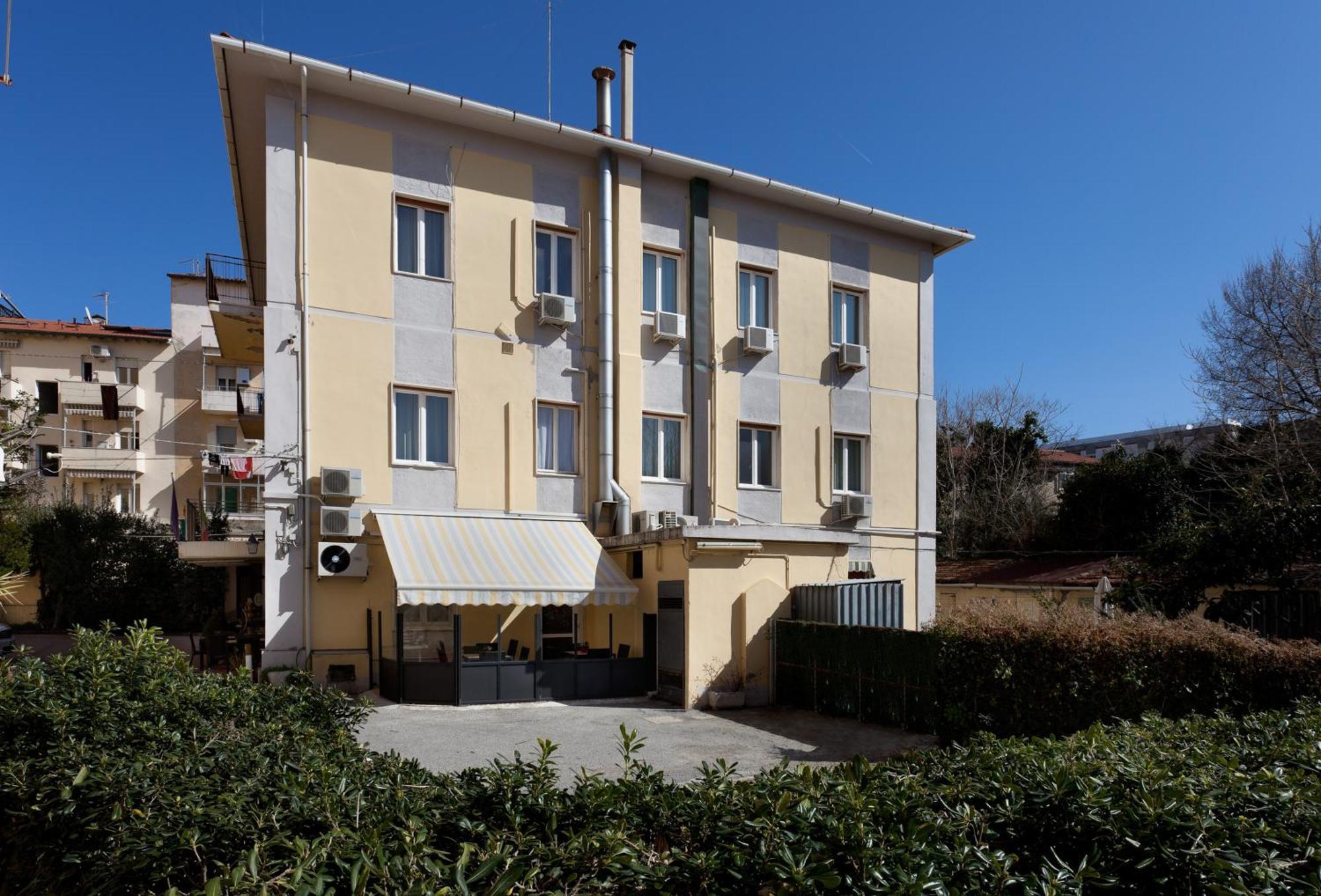 Parking Giardino Livourne
