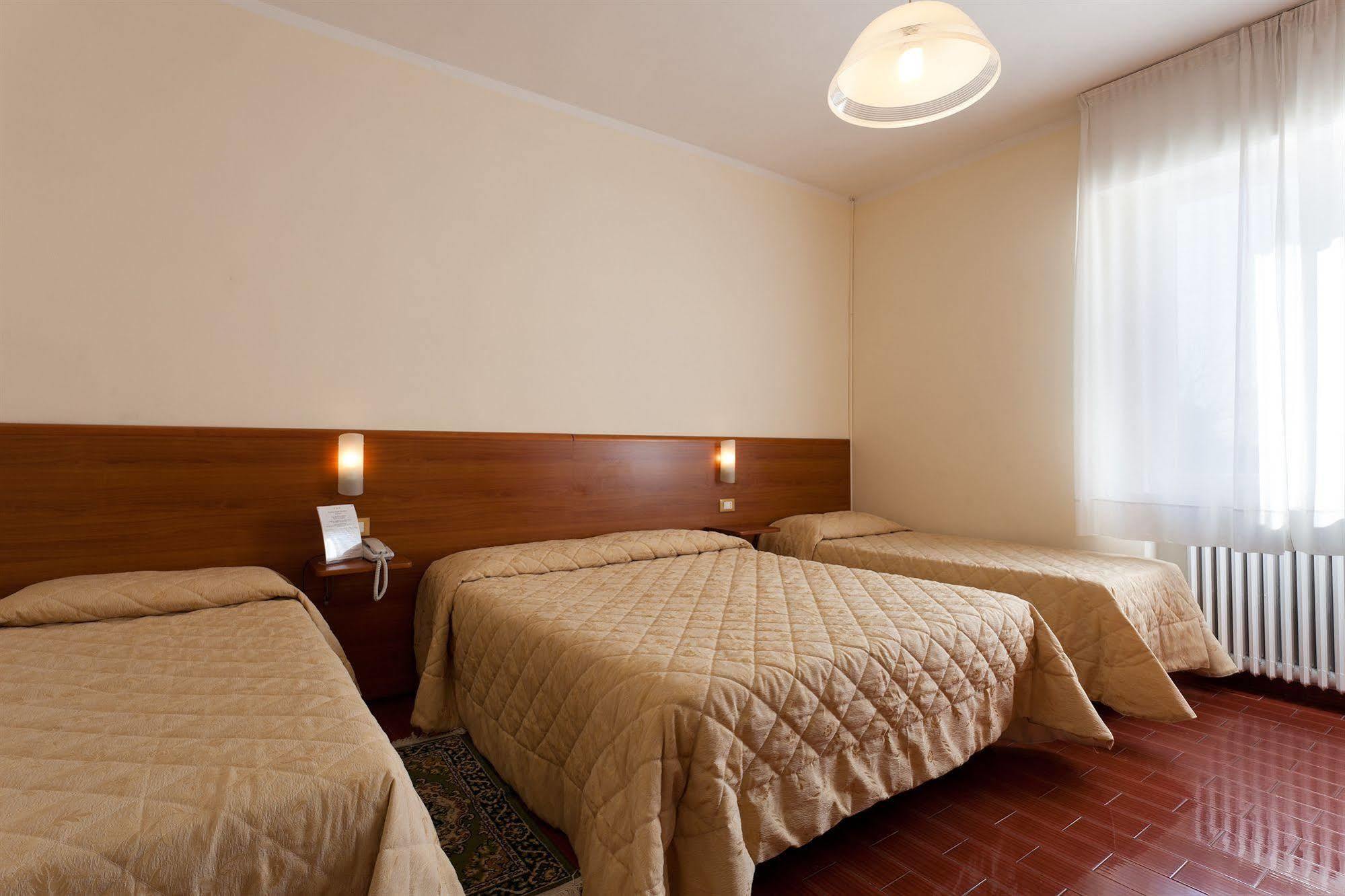 Parking Giardino 3* Livourne